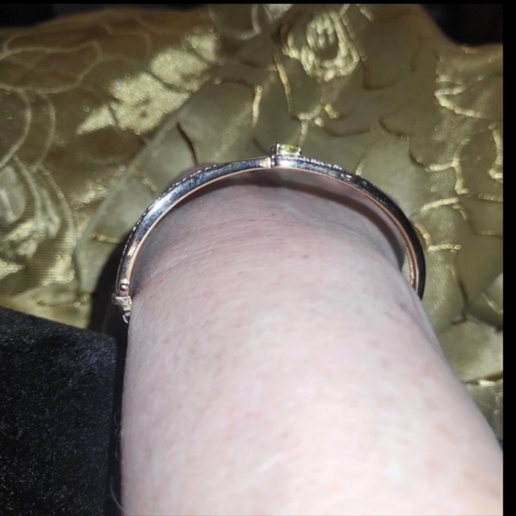 💞Peridot & Diamond Accent Bracelet- Beautiful! Read Description💞 - Picture 8 of 12